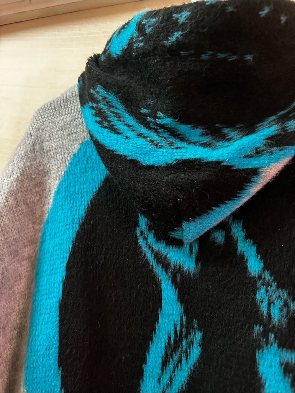 Indian Creations Alpaca Wolf Hoodie Sweater Peru Full Zip Southwestern Large - Picture 6 of 7